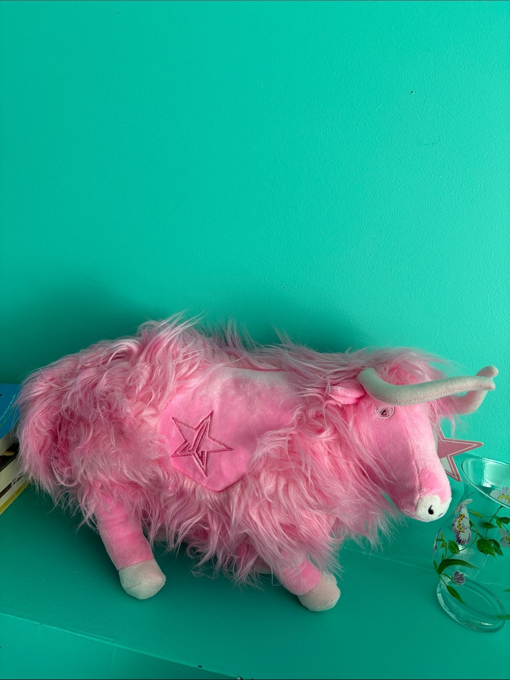 Rare Jeffree Star Cosmetics 16" Plush Pure Pink Yak Plush New - Picture 4 of 6